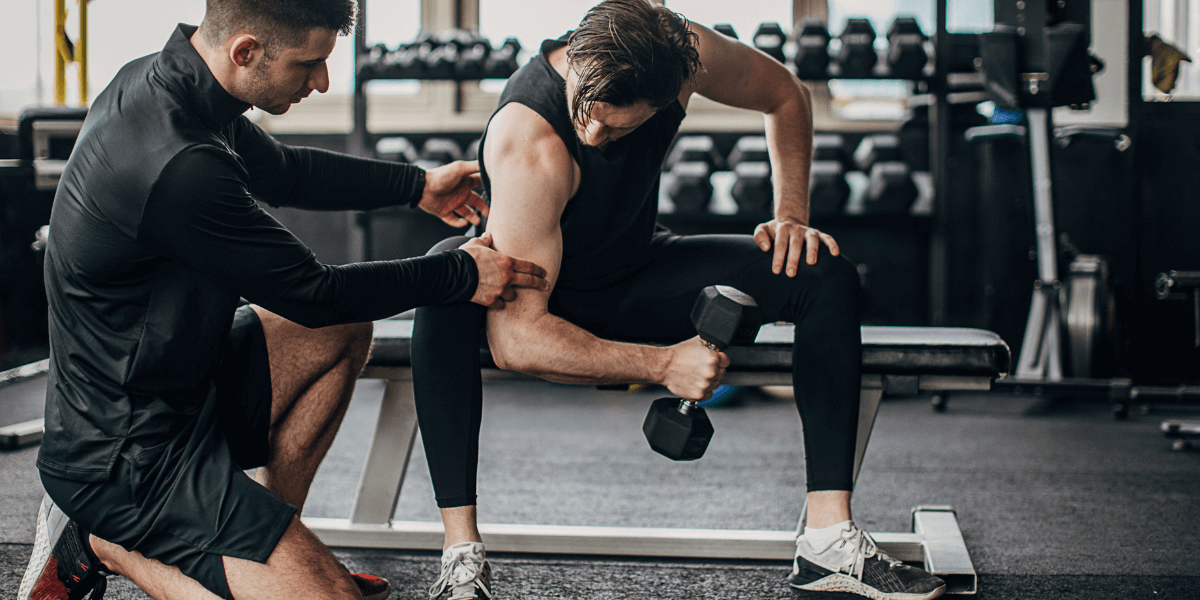 Como o Treinamento em Jejum Afeta a Queima de Gordura e Construção Muscular